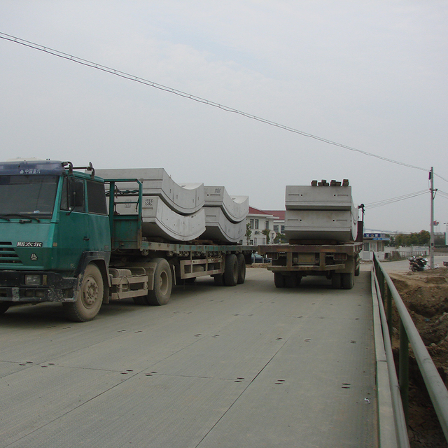 பெய்லி வகை Trestle பாலம் மற்றும் மேடை
