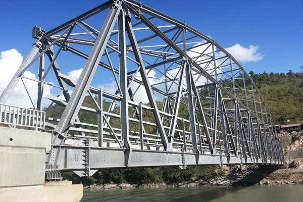 F&aacute;brica de puentes de armadura de acero