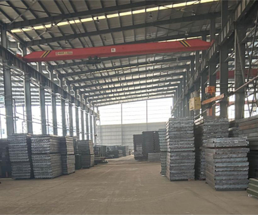 鋼トラスの製造