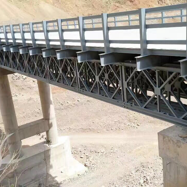 பெய்லி வகை Trestle பாலம் மற்றும் மேடை