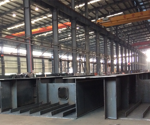 鋼構造物製作工場